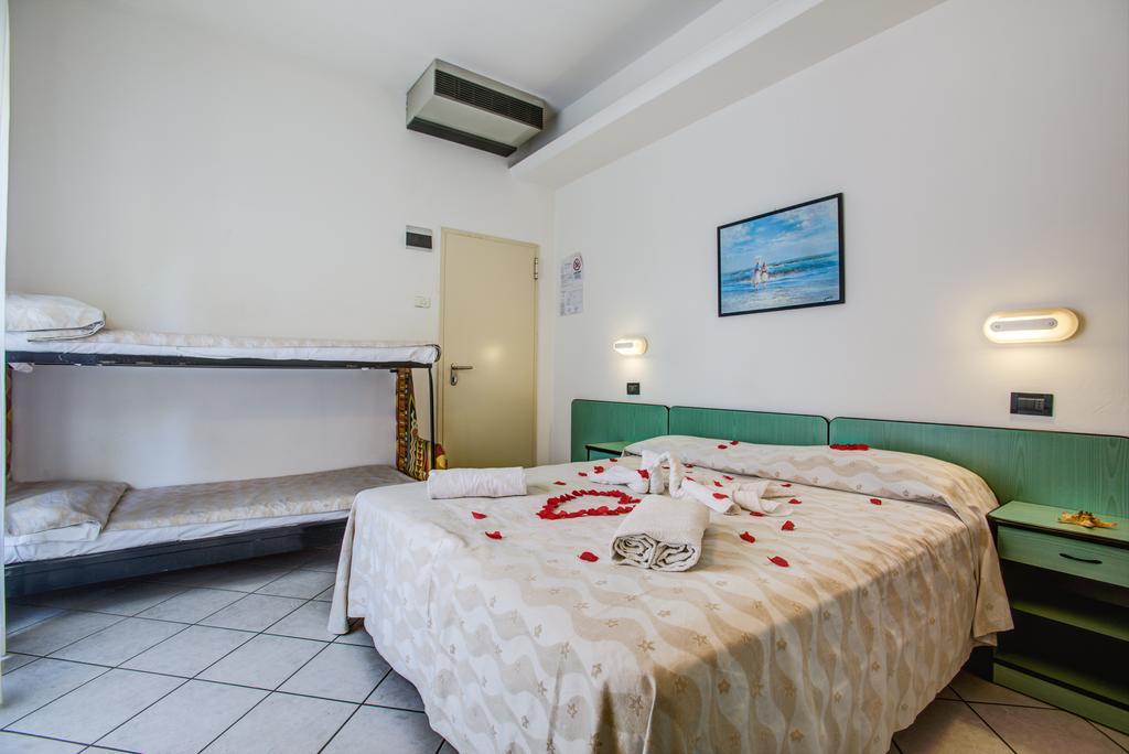Hotel San Paolo Rimini Szoba fotó